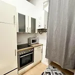 Family Apartment Kl10