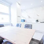 Stylish Two Bedrooms Apt Next Belvedere