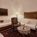 Apartment Altwien