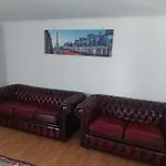 2 Bedrooms, 2 Baths House With A Living Room An Upstairs Reception Rea
