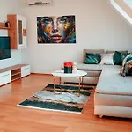 Vienna Deluxe Apartment