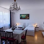 Apartment Nahe Rosenhuegel