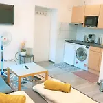 Comfort Studio In City Center Km3