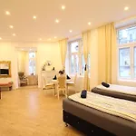 Comfortable Accommodations In The Alterlaa Area Lv4