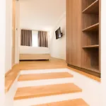 Vienna Stay Apartments Castellez 1020