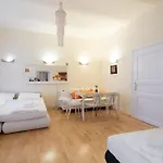 Central Garden Apartments