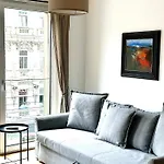 Vienna Sunny Side Up Apartments