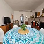 Vienna Palm Apartments