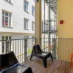 numa - Strauss Apartments
