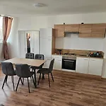 Roof-Top Apartment 25