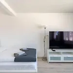 Premium Central Belvedere Apartment