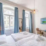 Josef\'S Home I Kolibri Studio I Near Uno & Vic