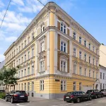 Nur 15 Minuten Ins Zentrum - Neu Renoviert Und Ruhig Gelegen