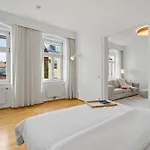Nur 15 Minuten Ins Zentrum - Neu Renoviert Und Ruhig Gelegen