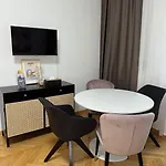 Neu! City Apartment Im Stadtzentrum 4