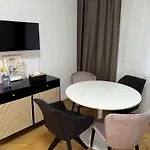 Neu! City Apartment Im Stadtzentrum 4