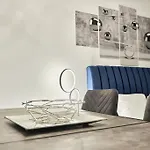 High End Long Stay