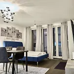 High End Long Stay