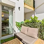 Balkon I Parkplatz I 5 Minuten Zum Einkaufszentrum I Schnelles Wlan