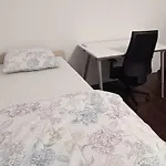 Single Room In Student Apartment