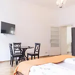Central Elegance 2 Bedroom Apt At Vienna\'S Vibrant Center