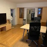 Three Bedrooms In Walking Center