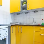 Trendy 1Br & 1Lr Near Rennweg, Great City Links