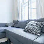Trendy 1Br & 1Lr Near Rennweg, Great City Links