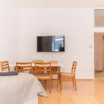 Central & Affordable 3Br The Vienna Haven