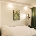Elegant Apartment For City Lovers L Jos19