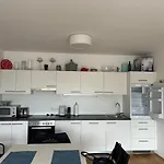 Apartment Mit Wasserblick An Der Alten Donau