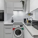 Cozy Vienna Apartments - 4 Min U6 Josefstaedterstrasse