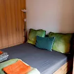 Close To City Centre And Next To Wien Hbf And Easy From Airport