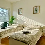 130 M2 Stylish 4 Bedroom Apartment With Balcony