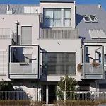 The Splash By Jr City Apartments