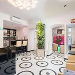 Best Western Plus Celebrity Suites