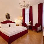 Graben Hotel