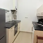 Carlton Suites