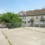 Palais Palffy Suits