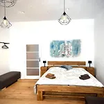 Atelier Lomani
