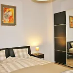 Govienna Luxury Oldtown Apartment