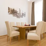 Yourapartment 1020