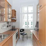 Deluxe Apartment With 3 Rooms - Hegelgasse 17 -