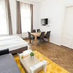 Checkvienna - Liechtensteinstrasse