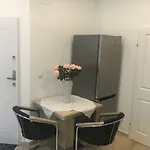 Apartment Near City Center 2Nd District