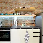 Central Studio With Terrace & Self-Check-In