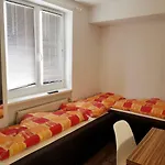 Royal Living Apartments Vienna