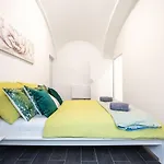 City Apartment 3