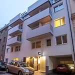 Wilmas Apartments By Arbio