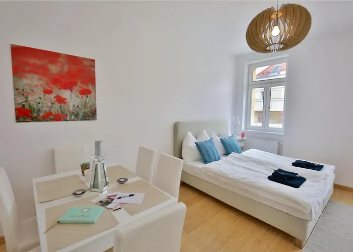 Zwischen Schönbrunn und dem City Center. Apt. 33